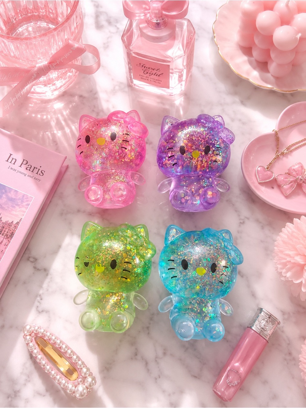 Hello Kitty Glitter Squishy